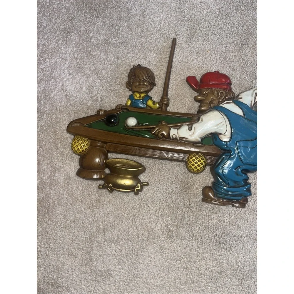 Vge 1971 SEXTON Wall Art Hanging Number 792 Man Shooting Pool Cast Iron Metal